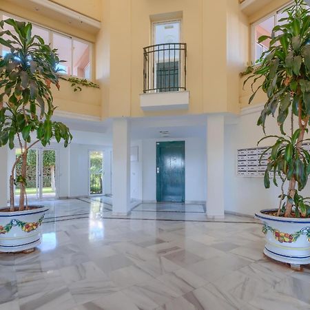 SIESTA BEACH, CON PLAYA, PISCINA y PARKING La Cala De Mijas Exterior foto